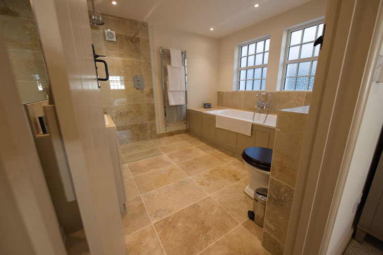 En-suite bathroom/wetrrom, Sweetbriar House, Rock