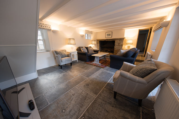 Sitting room, Sweetbriar House, Rock