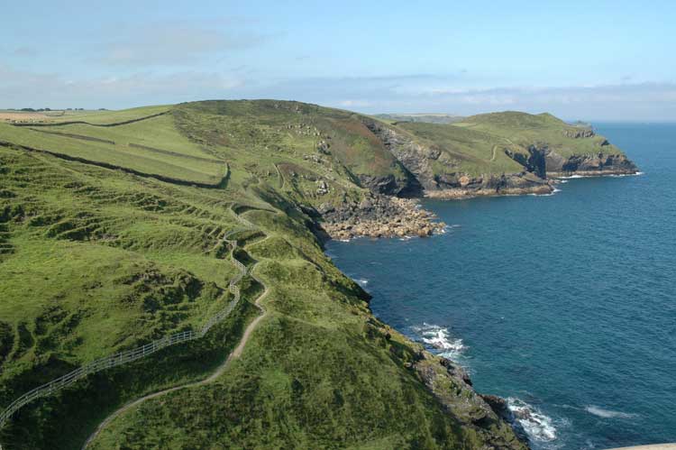 Between Polzeath and Port Isaac